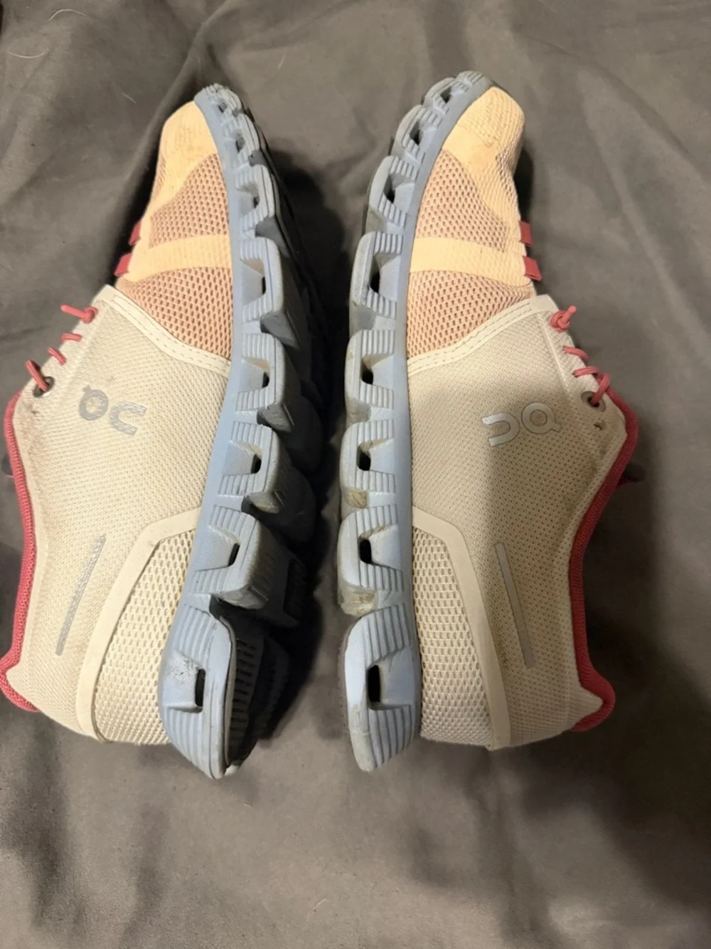 On cloud - Picture 4 of 7